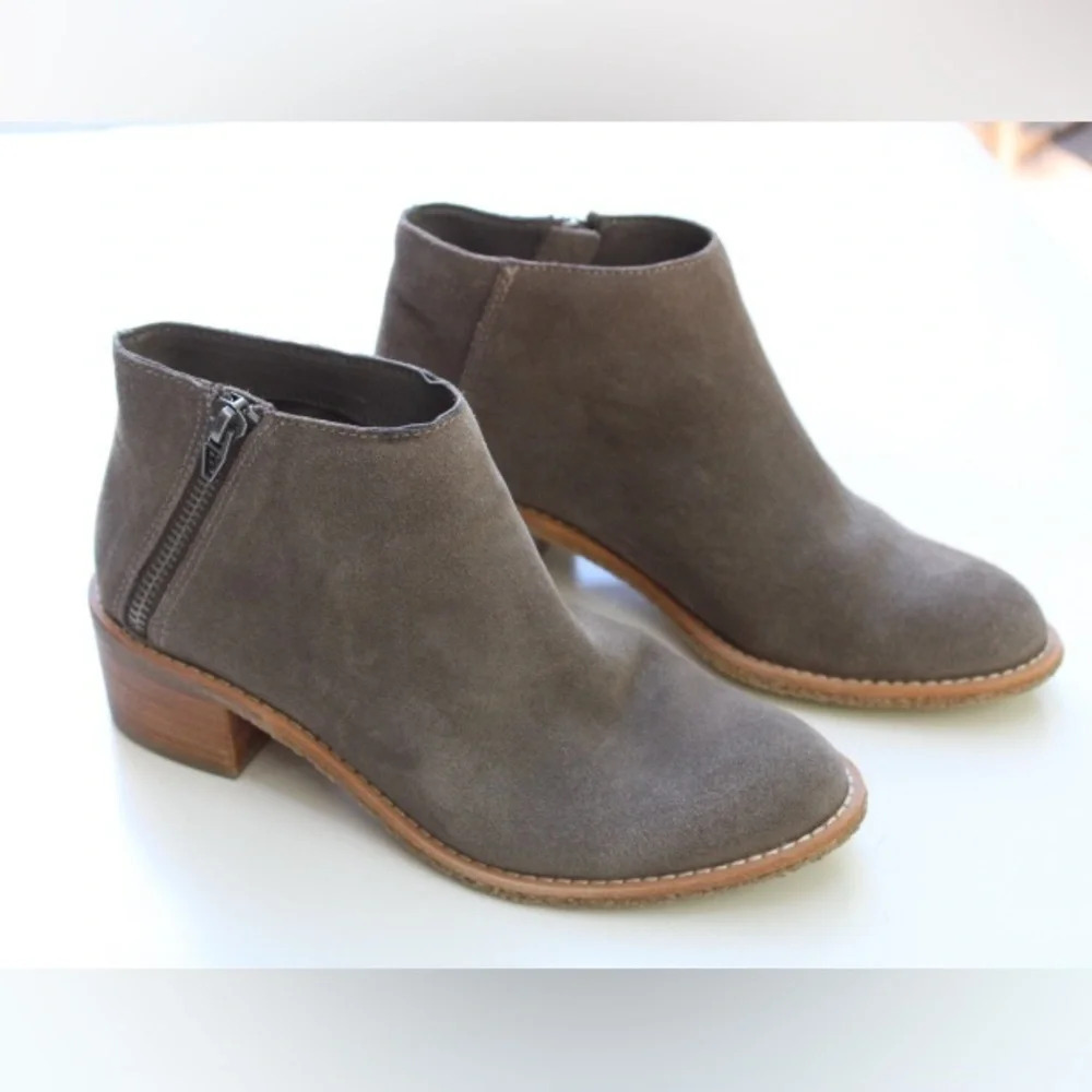 Dolce vita ankle boots